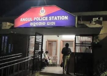 ଥାନା ଅଧିକାରୀଙ୍କୁ ଗାଡି ଚଢାଇ ହତ୍ୟା ଉଦ୍ୟମ