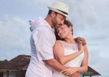 ଜନ୍ମଦିନର ଫଟୋ ସେୟାର କଲେ ଅଙ୍କିତା , ସ୍ୱାମୀ ଭିକିଙ୍କ ସହ ଷ୍ଟାଇଲିସ ଲୁକରେ ଆସିଲେ ନଜର