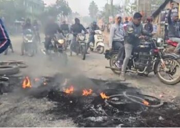 ଚାନ୍ଦବାଲି ଲଜ୍ଜା ; ଅଭିଯୁକ୍ତର ଘର ଭାଙ୍ଗିଲେ ଉତ୍ତ୍ୟକ୍ତ ଲୋକେ