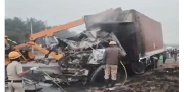 ଭୟଙ୍କର ଦୁର୍ଘଟଣାରେ ୯ ମୃତ