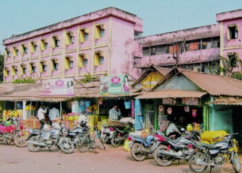 ଭଙ୍ଗା ହେବ କଟକର ବିପଦସଙ୍କୁଳ କୋଠା