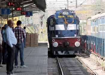 ଇଣ୍ଡିଗୋ ବିମାନ ଉଡାଣ ବାତିଲ ଘଟଣା ; ସୁବିଧା ଯାତ୍ରା ପାଇଁ ରେଲୱେର ପଦକ୍ଷେପ