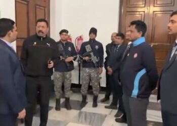 Governor receives bomb threat in email : ପଶ୍ଚିମବଙ୍ଗ ରାଜ୍ୟପାଳଙ୍କ ସୁରକ୍ଷା ବଢିଲା