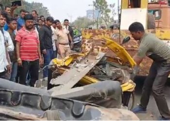 ପୁଣି ଦୁର୍ଘଟଣା ଘଟାଇଲା “ଆମ ବସ” , ଜଣଙ୍କର ଚାଲିଗଲା ଜୀବନ