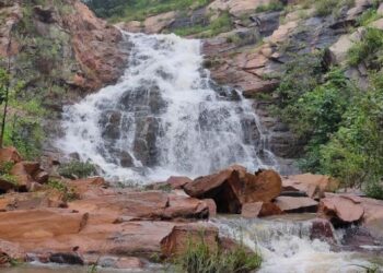 Tourist’s body recovered ; ୧୮ ଘଣ୍ଟା ପରେ ପର୍ଯ୍ୟଟକଙ୍କ ମୃତଦେହ ଉଦ୍ଧାର